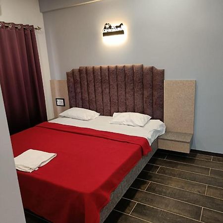 Ragvi Resort Alībāg Εξωτερικό φωτογραφία